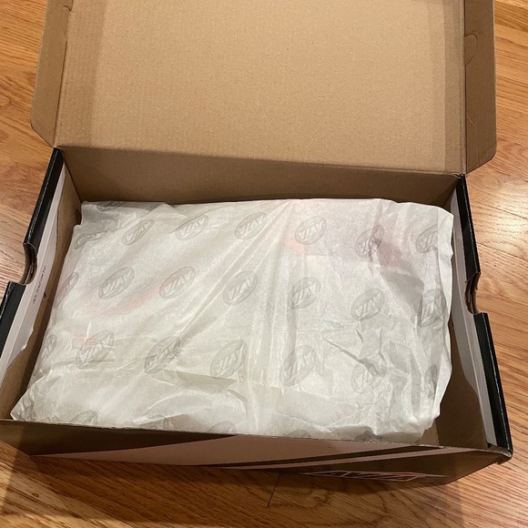 Avia Wide sneakers - Picture 5 of 6